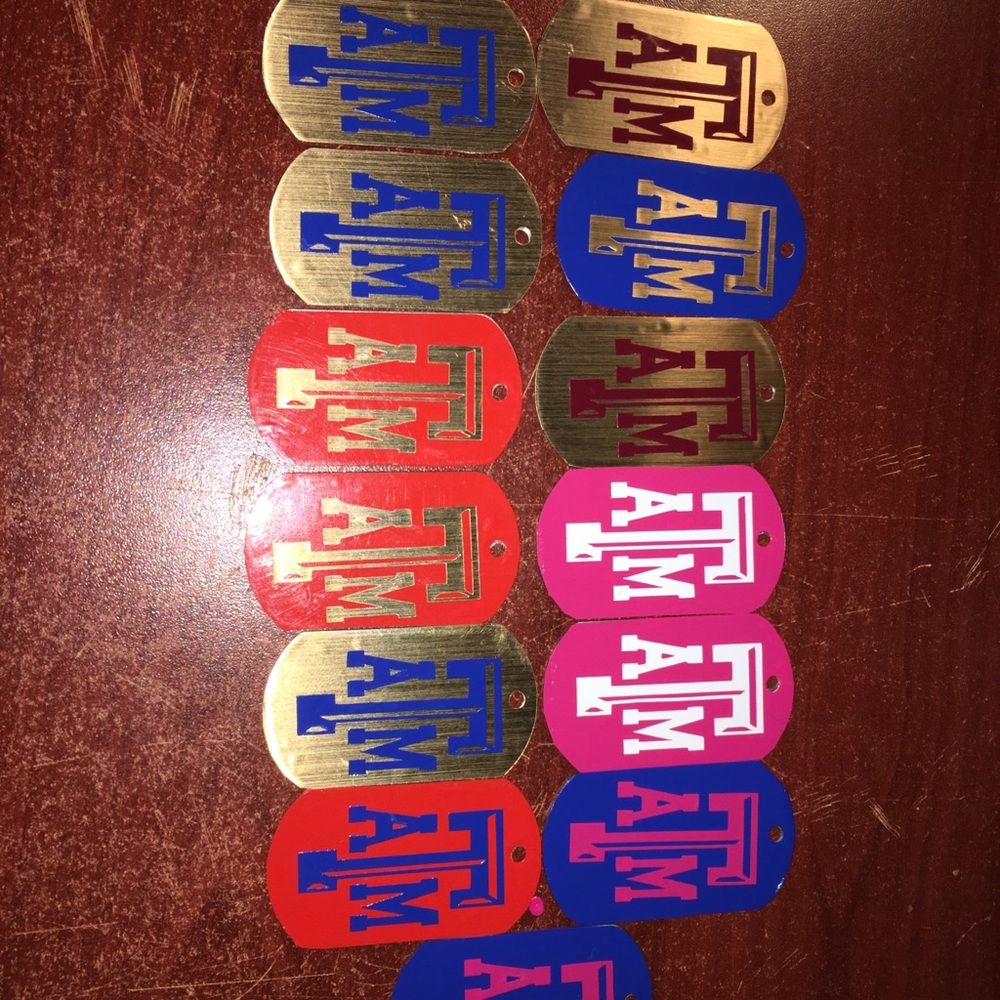 Customize dog tags